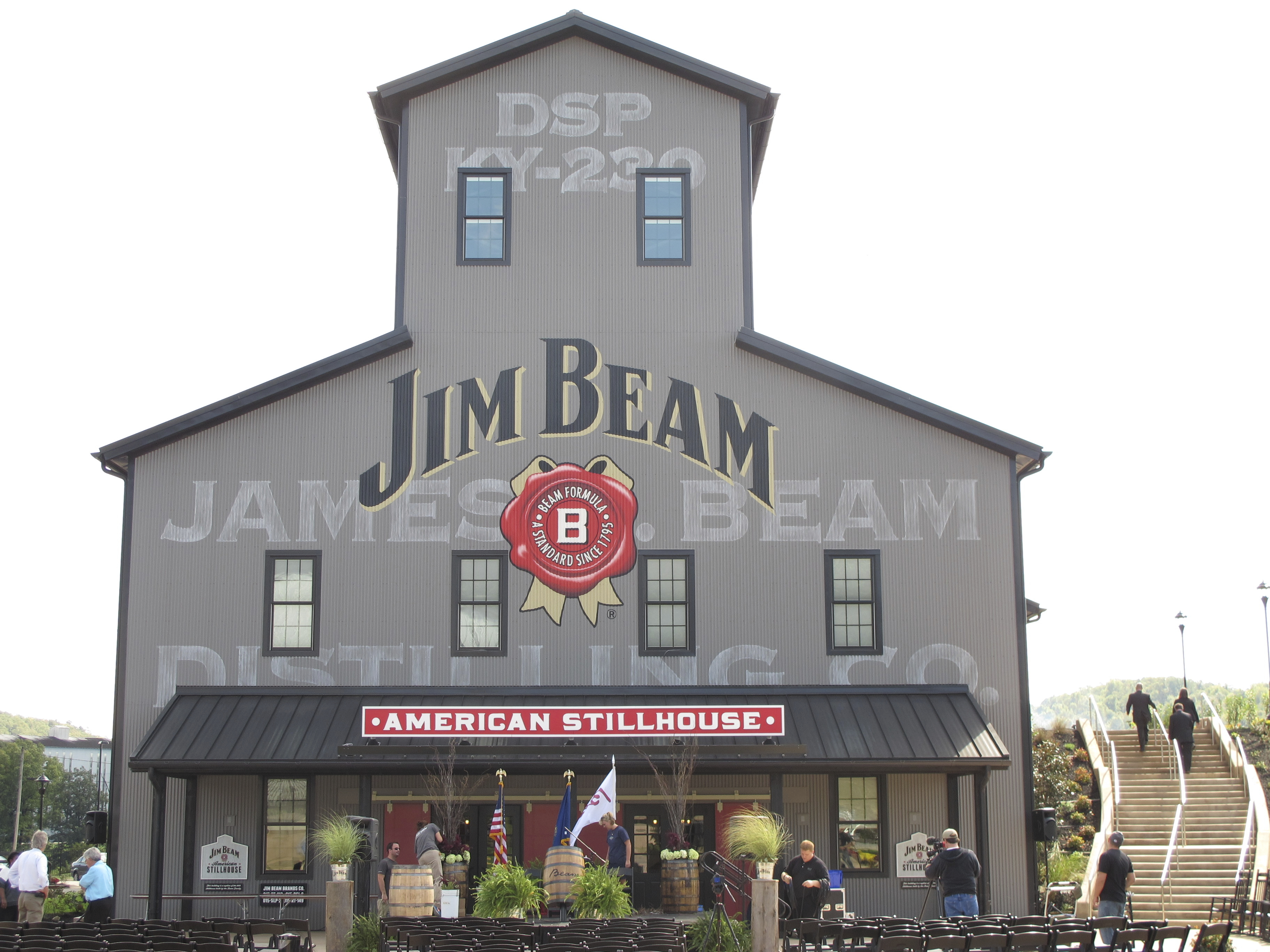 Kentucky Bourbon Trail attendance reaches record heights - Vimarsana News