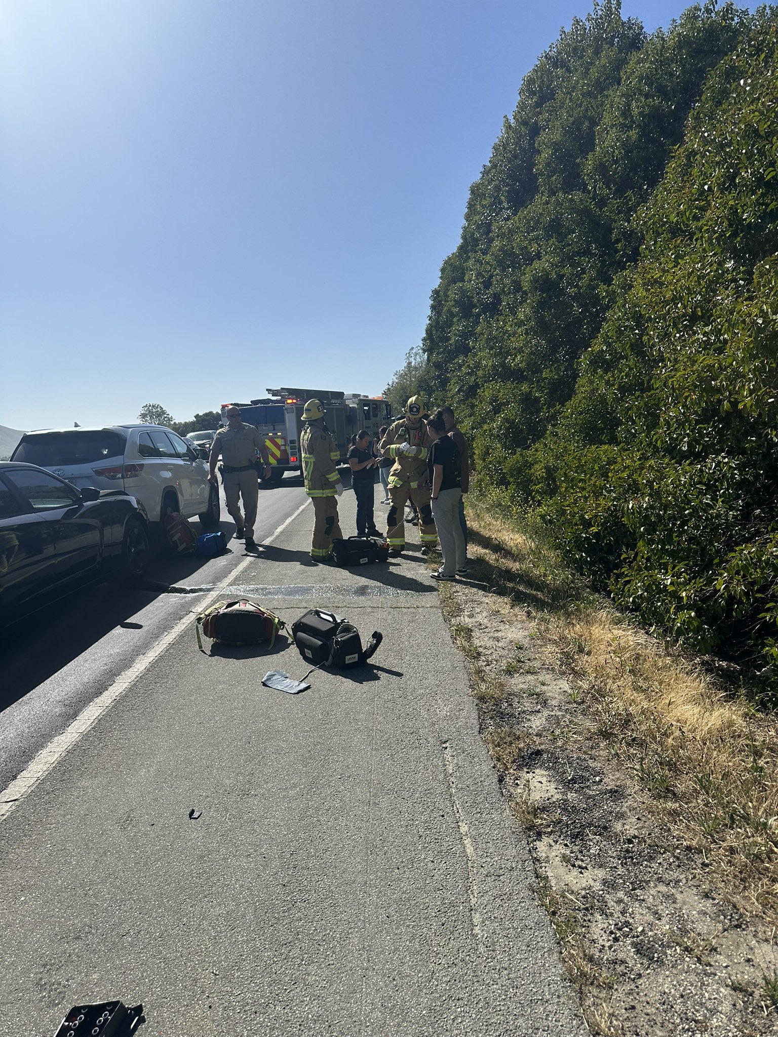 Four-vehicle crash slows traffic near Buellton - Vimarsana News
