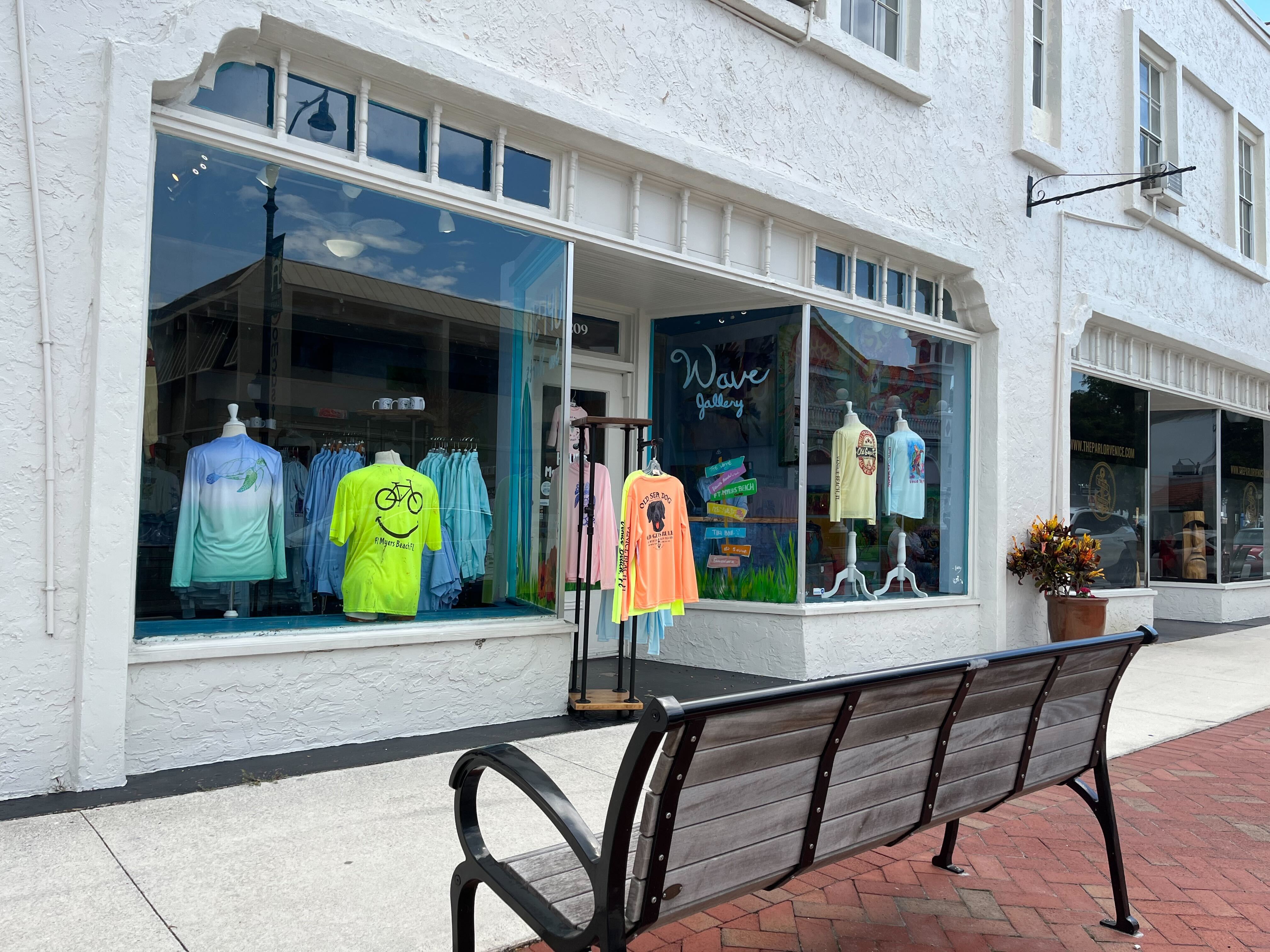 Fort Myers Beach business owner relocates to Venice after Hurricane Ian - Vimarsana News
